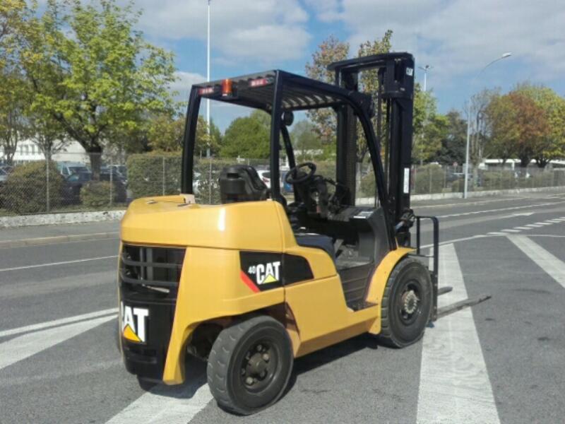 forklift Caterpillar